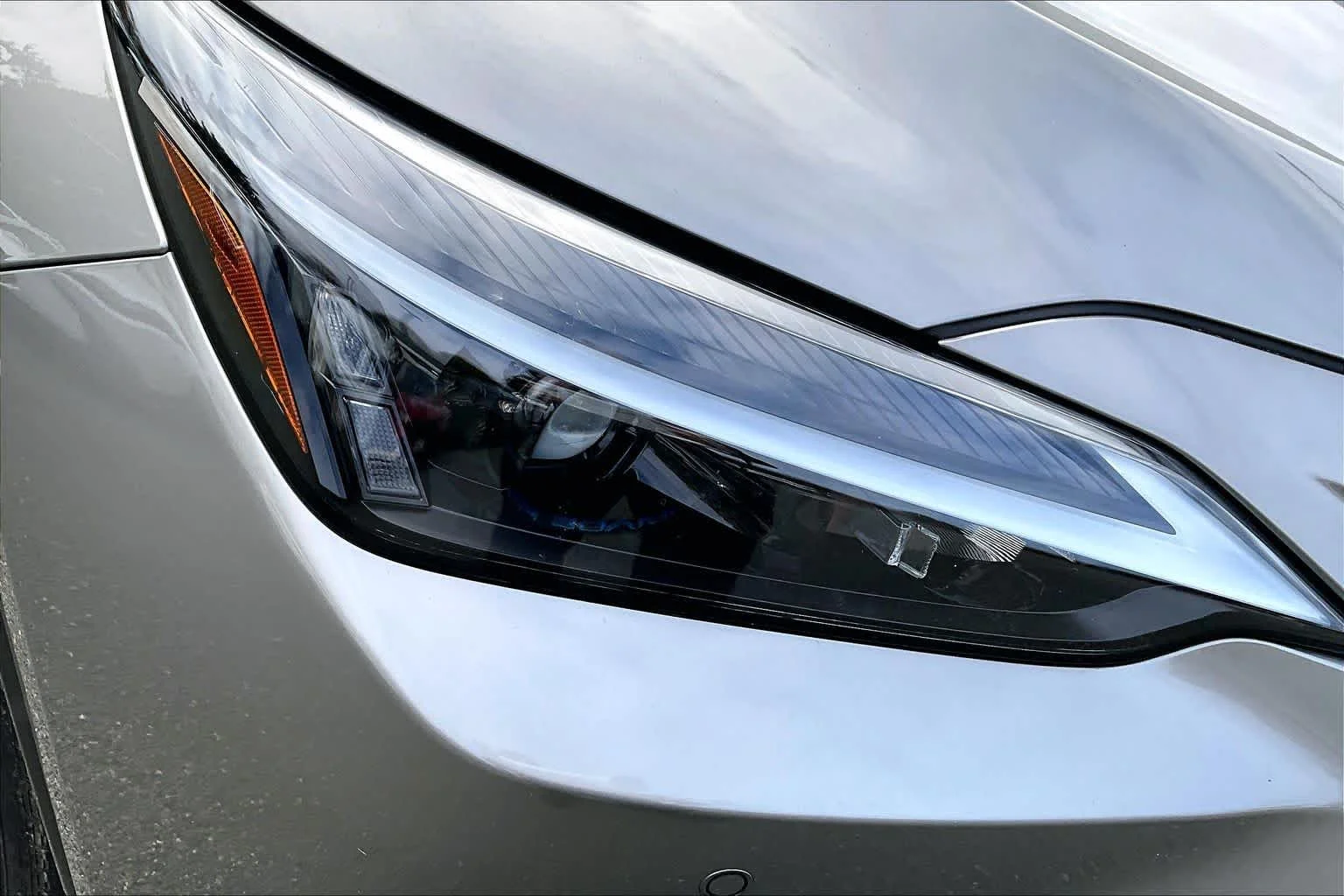 Certified Used 2024 Atomic Silver Lexus Premium image 28
