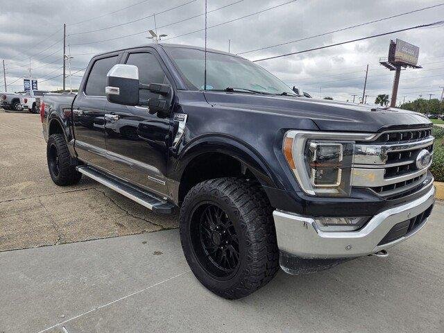 Used 2022 Antimatter Blue Metallic Ford LARIAT image 7