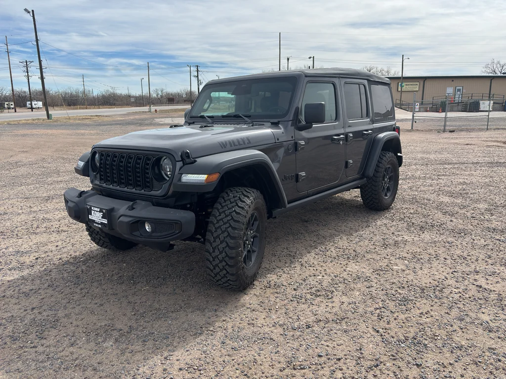 New 2026 Granite Crystal Metallic Clear-Coat Exterior Paint Jeep Willys image 8
