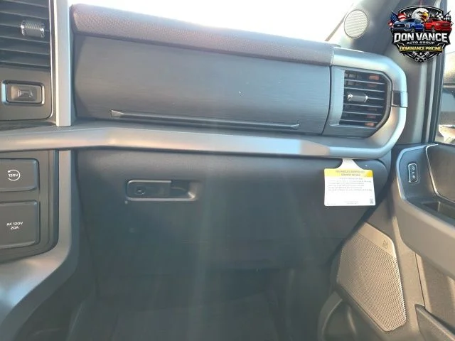 New 2026 Ruby Red Metallic Tinted Clearcoat Ford XLT image 19
