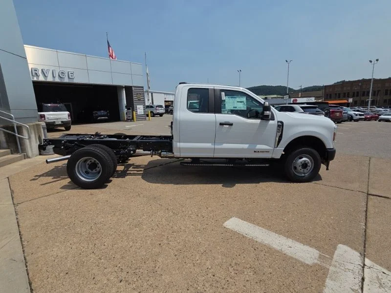 New 2026 White Ford XL image 8