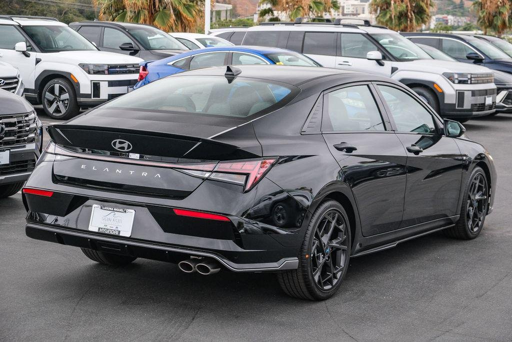 2025 Hyundai Elantra N Line - Photo 6