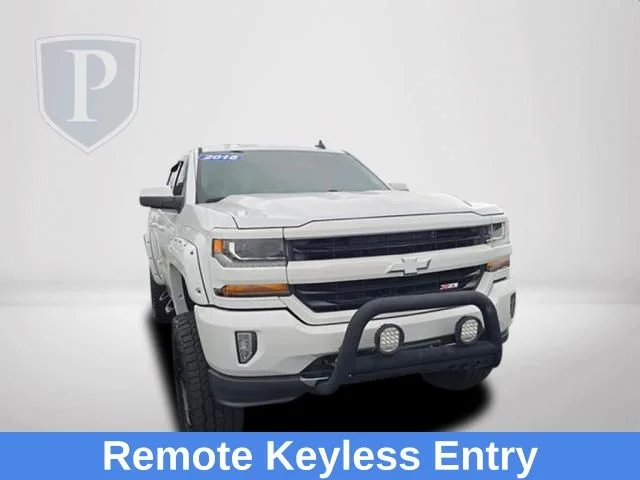 Used 2018 White Chevrolet LT image 12
