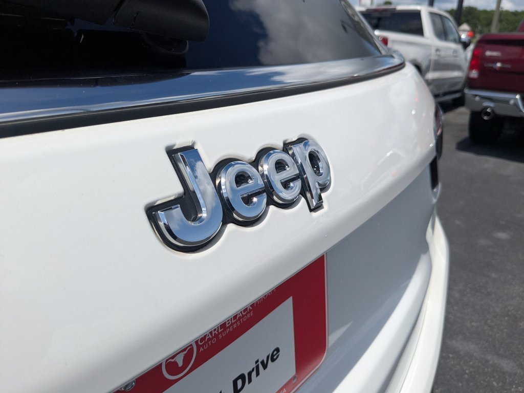 Used 2023 Bright White Clearcoat Jeep Sport image 27