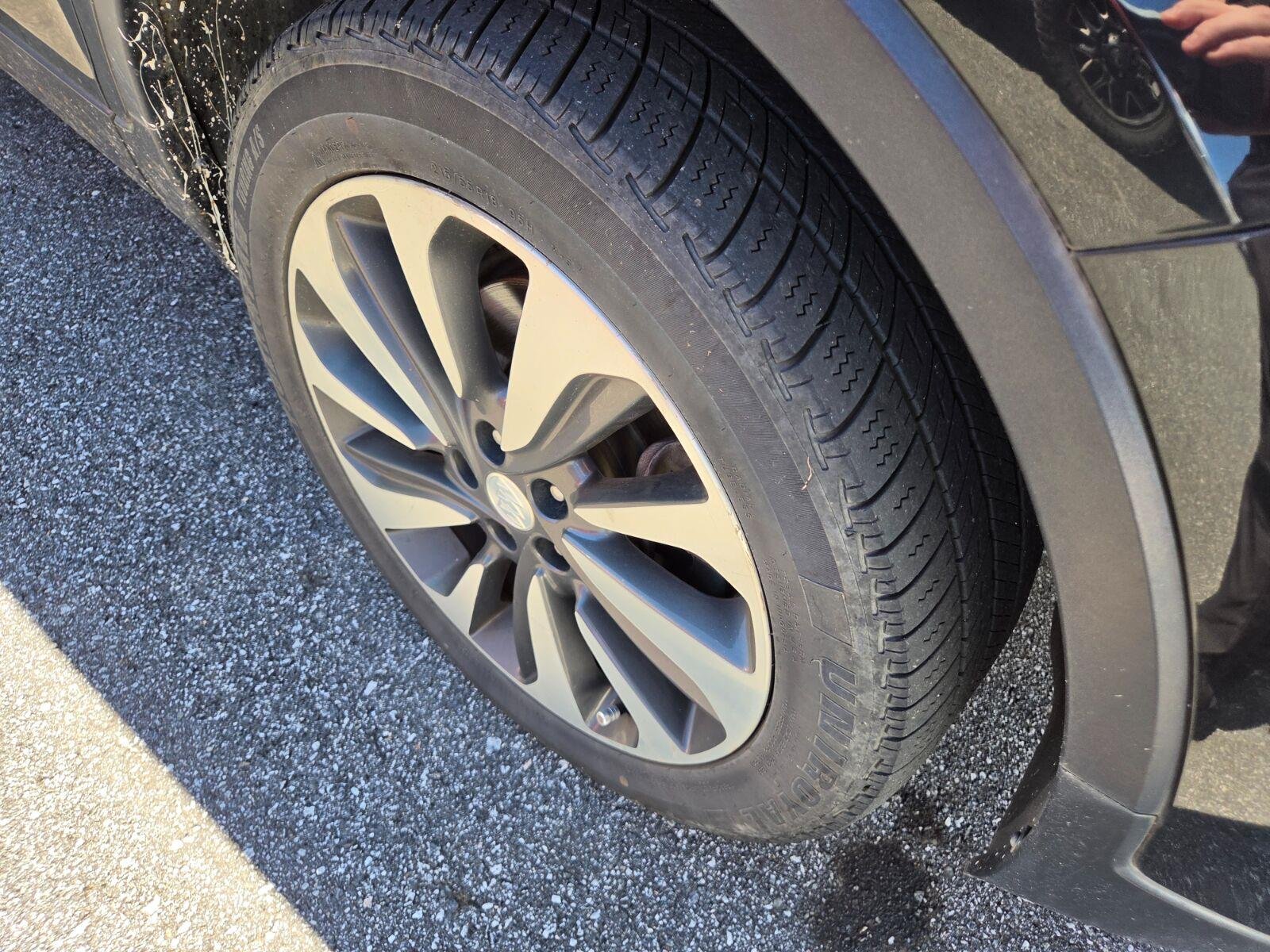 Used 2017 Includes (CM5) Black Carbon Metallic lower exterior accent color, Paint code W700S.) Buick Essence image 4