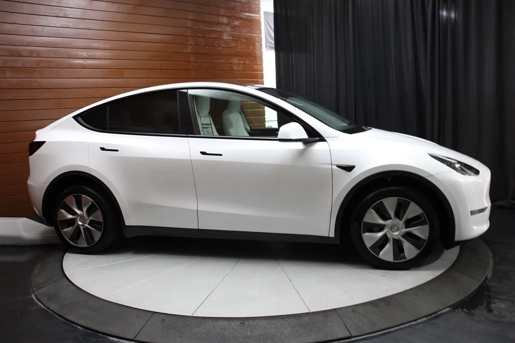 Used 2023 Pearl White Multi-Coat Tesla Long Range image 14