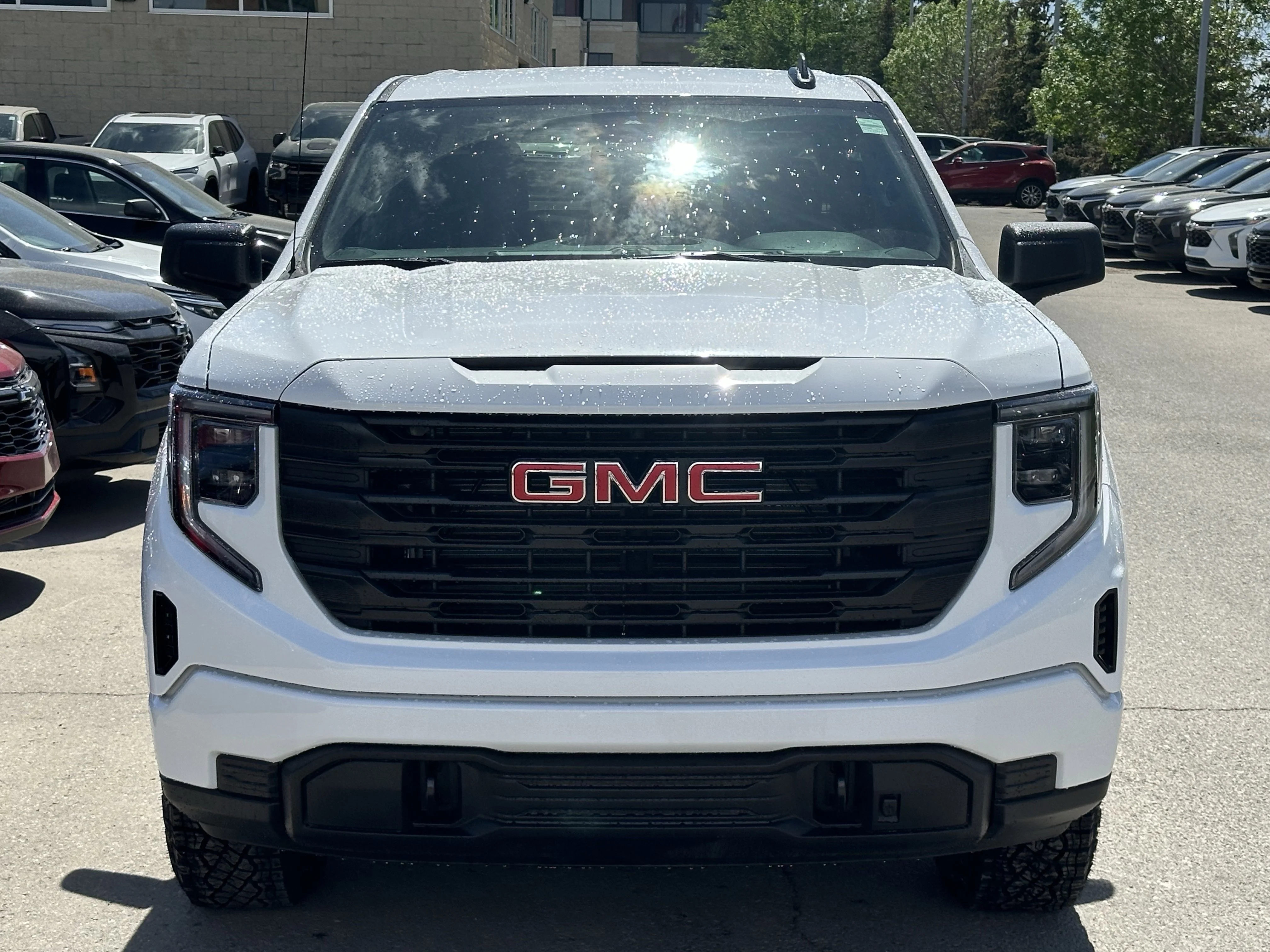New 2026 Summit White GMC Pro image 2