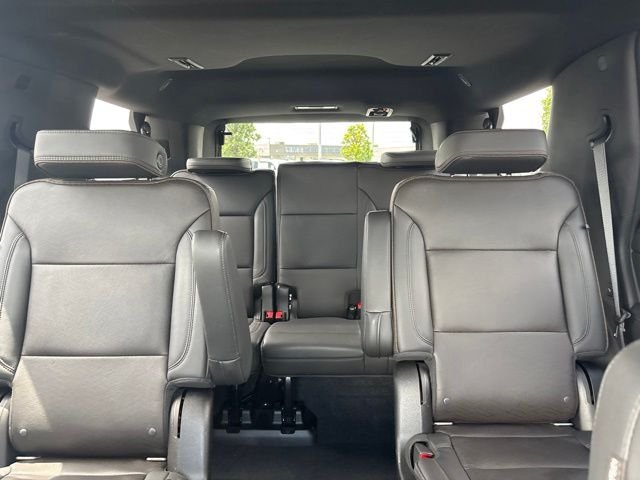 Used 2021 Black Chevrolet High Country image 33