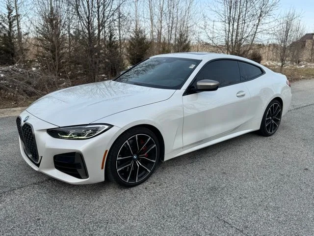 2022 BMW 4 Series M440i xDrive Coupe's photo
