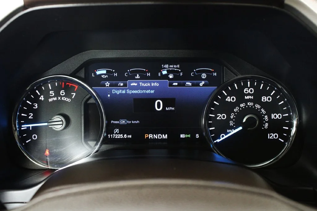 Used 2020 Red Ford King Ranch image 24