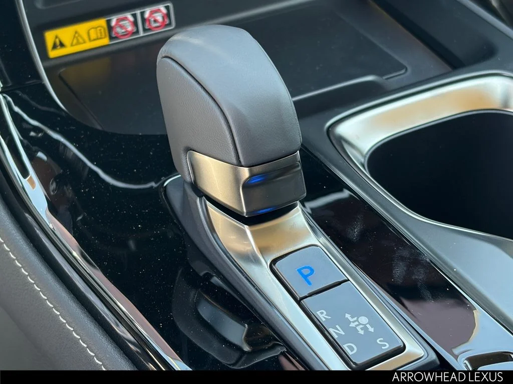 New 2026 White Lexus 450h+ Luxury image 33