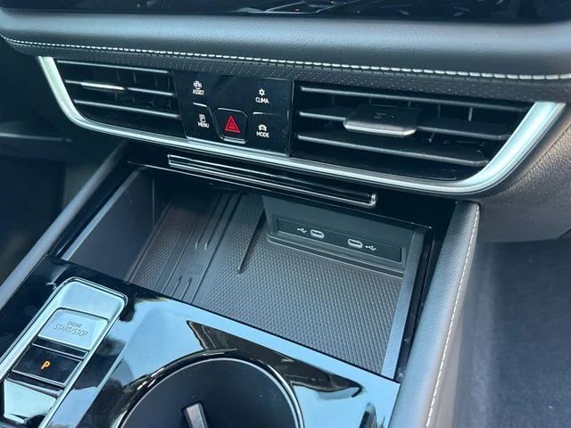 New 2026 Deep Black Pearl Volkswagen SE w/Technology image 20