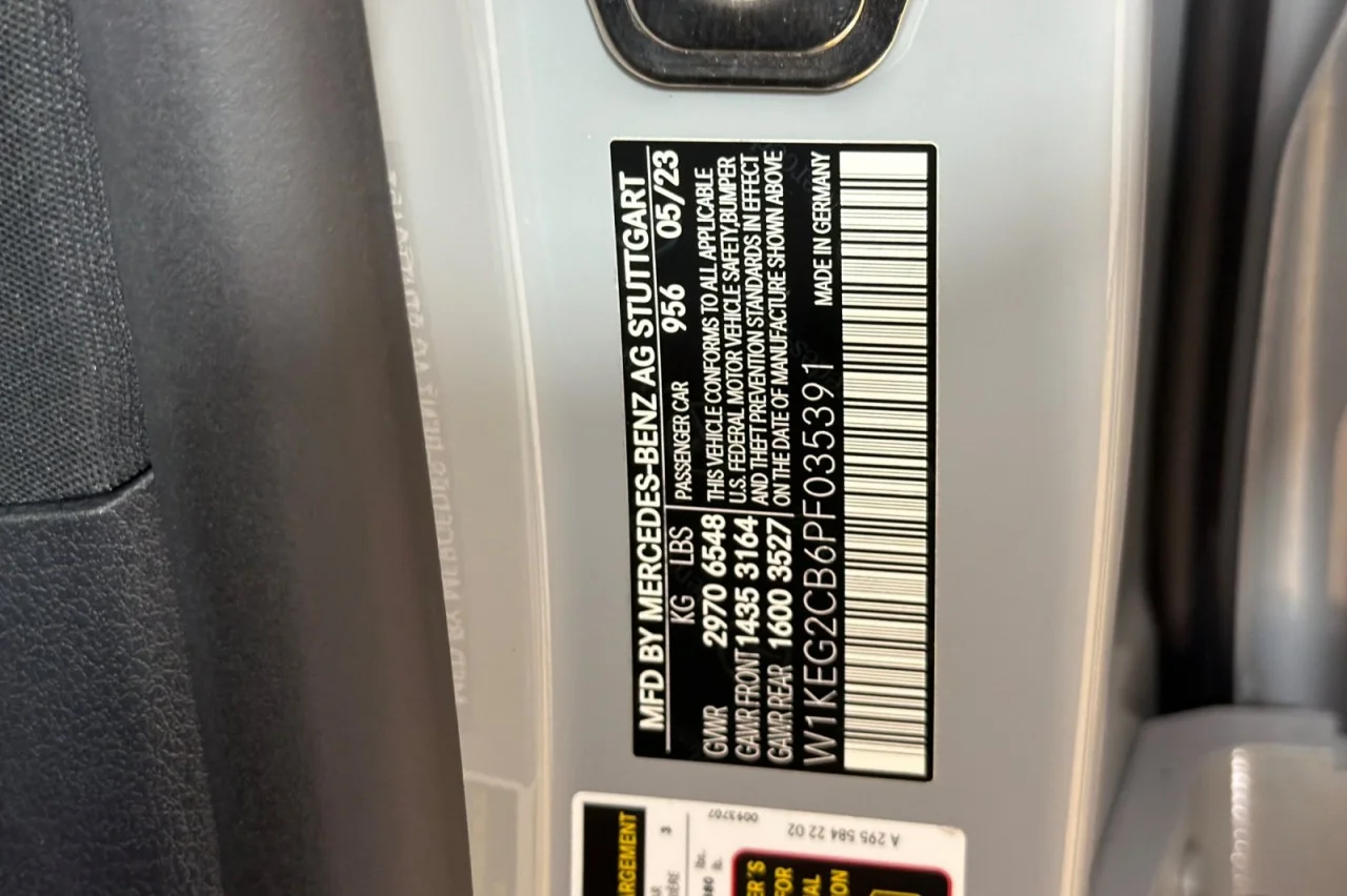 Certified Used 2023 MANUFAKTUR Alpine Grey Mercedes-Benz EQE 500 image 27