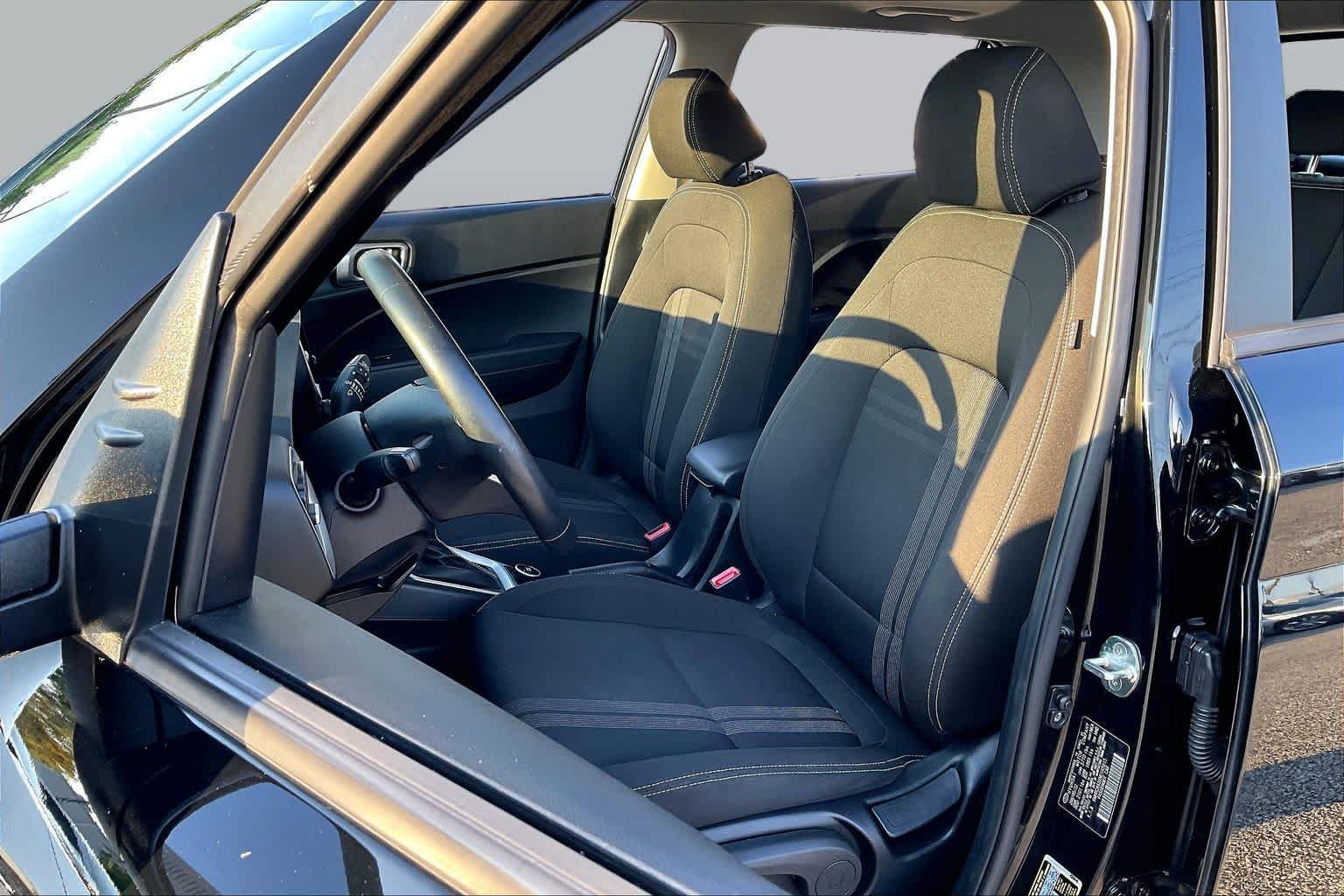 Used 2022 Black Noir Pearl Hyundai SEL image 15