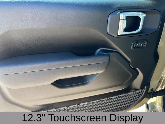 Used 2026 Green Jeep Sport image 14