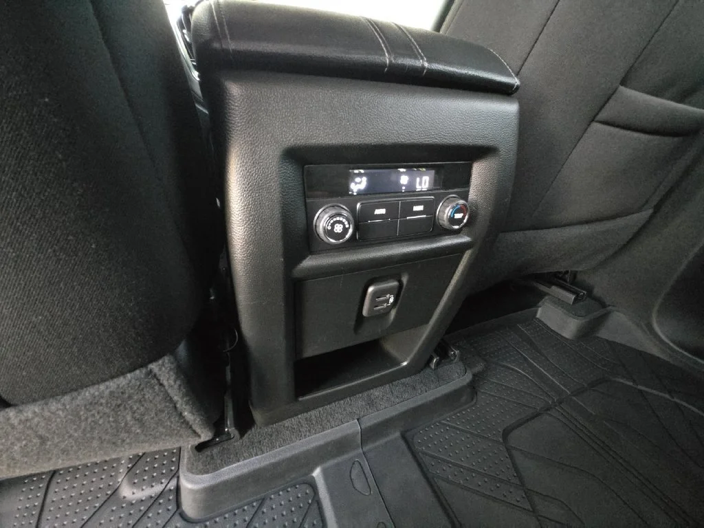 Used 2023 RADIANT RED TINTCOAT Chevrolet LT Cloth image 34