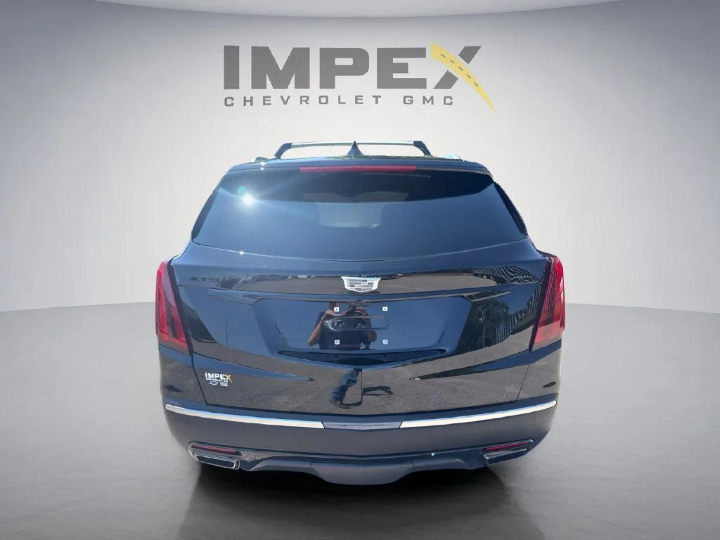 Used 2026 Stellar Black Metallic Cadillac Premium Luxury image 4