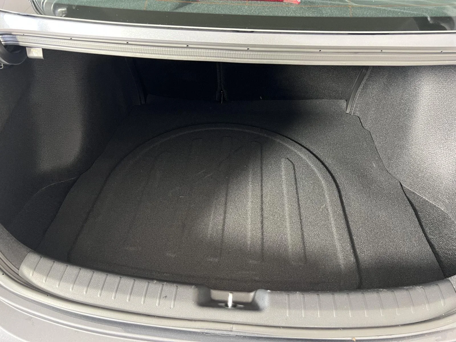 Used 2024 Gravity Gray Kia LXS image 25
