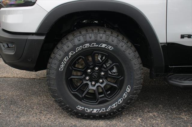 New 2026 Silver Zynith Exterior Paint RAM REBEL image 40
