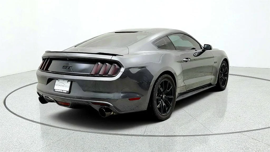 Used 2017 Magnetic Metallic Ford GT Fastback w/ Black Accent Pkg & LSD Axle image 5