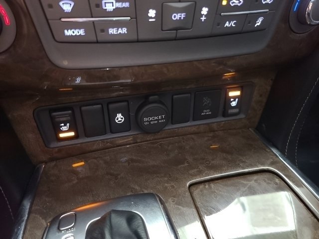 Used 2017 Graphite Shadow INFINITI Base image 37