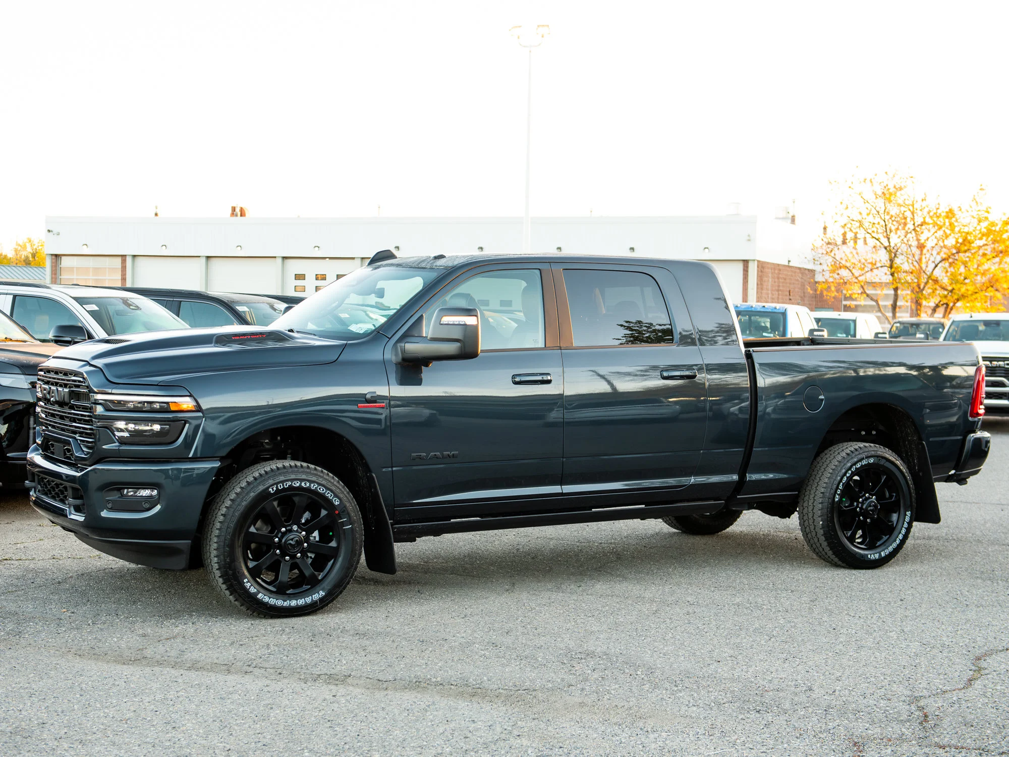 New 2027 Blue RAM Laramie* Mega Cab 4x4, Sunroof, Pwr Running Boards, Harman/Kardon image 4