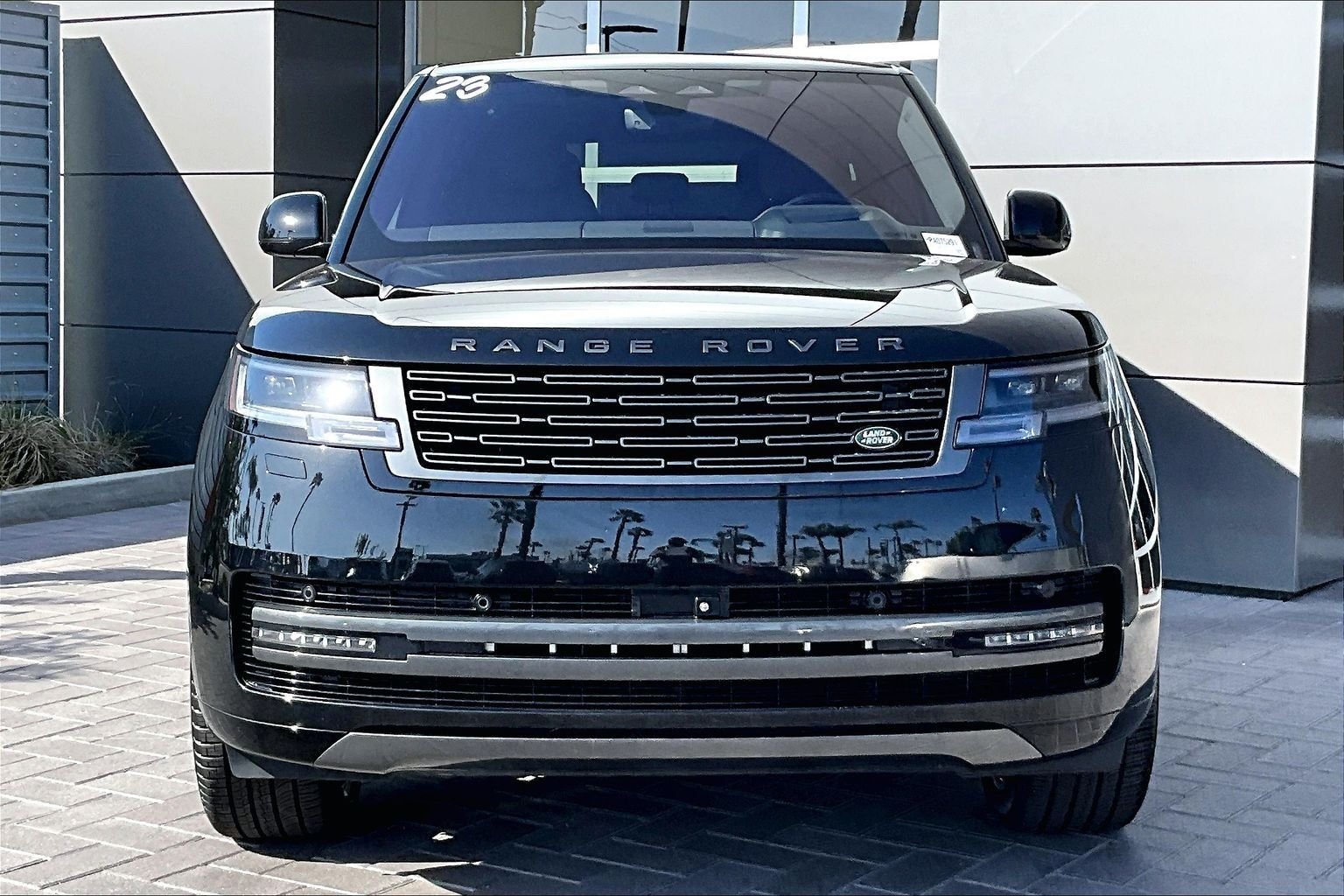 Used 2023 Black Land Rover SE image 2