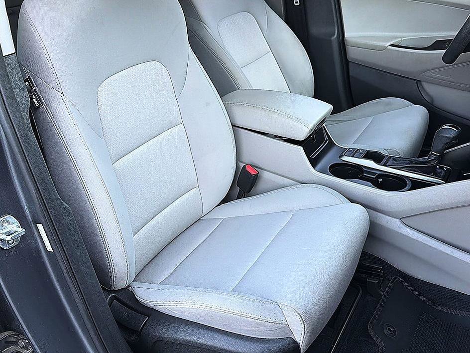 Used 2018 Coliseum Gray Hyundai SE image 20
