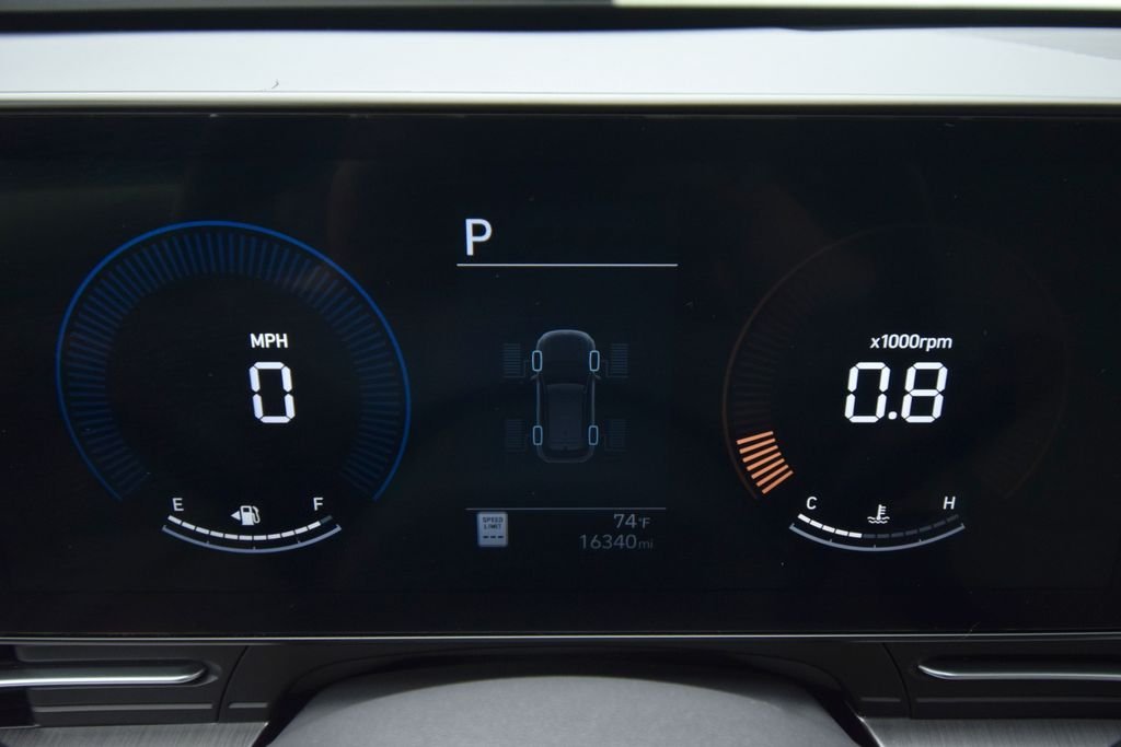 Used 2024 Mirage Green Hyundai SEL image 18