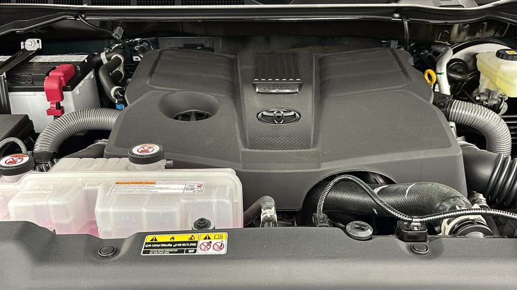 2026 Toyota Tundra Limited - Photo 38