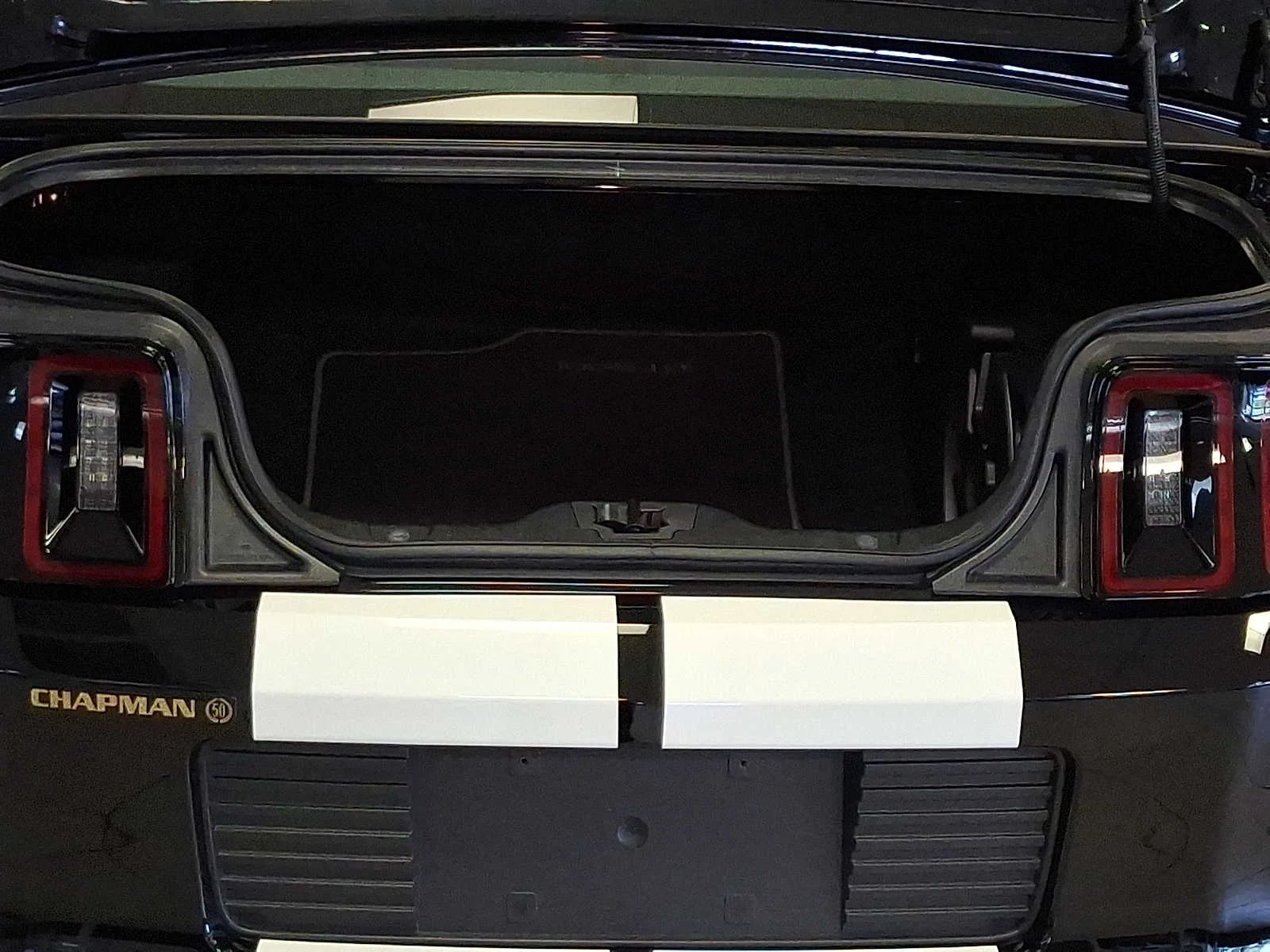 Used 2013 Black Ford Shelby GT500 image 28