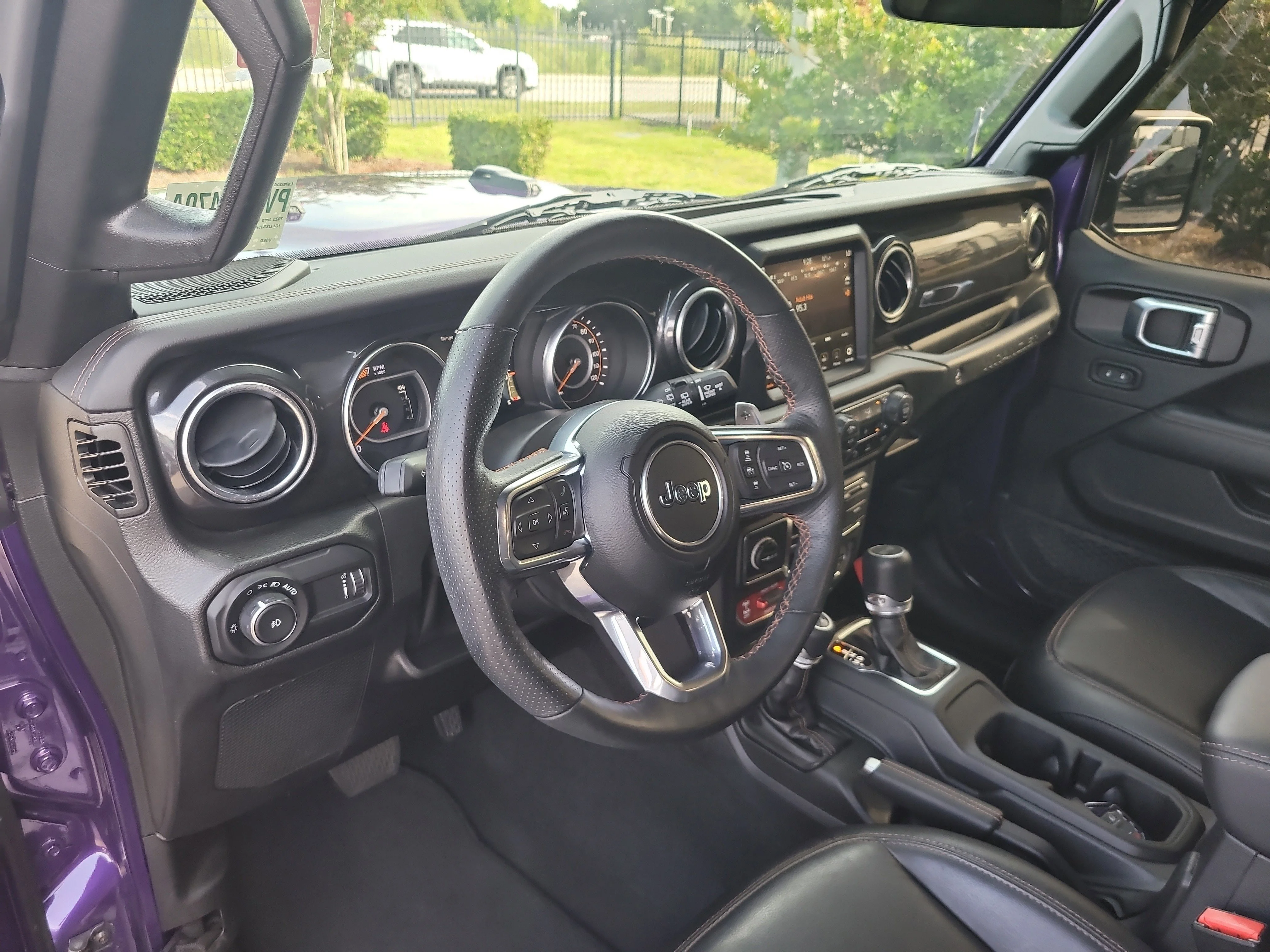 Used 2023 Limited Edition Reign Jeep Rubicon 392 image 18