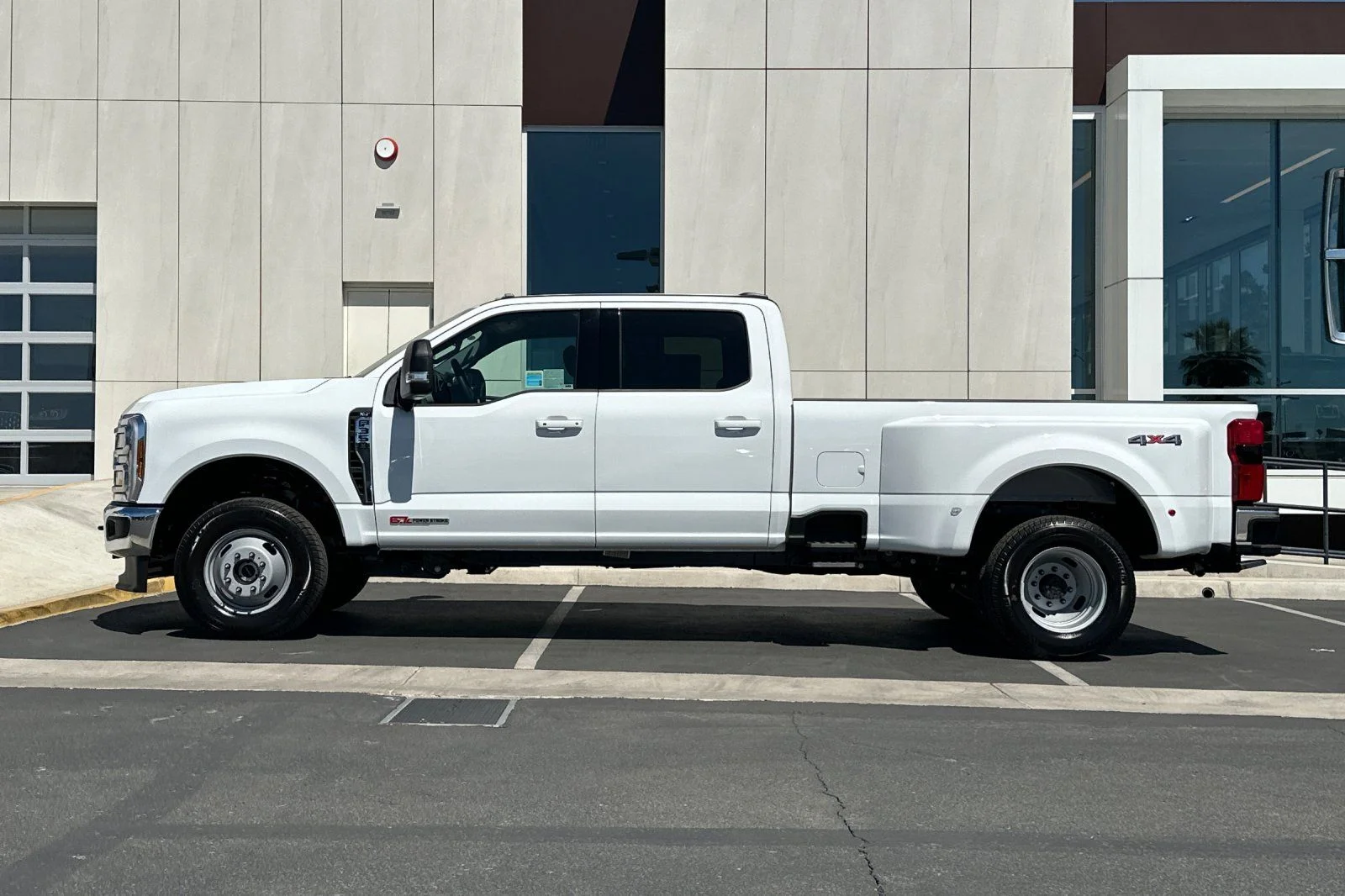 New 2026 Oxford White Ford F-350® XLT image 6