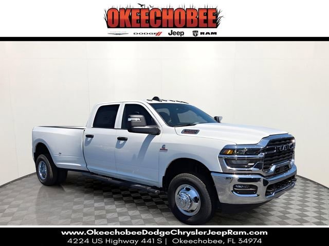 New 2026 Bright White Clear-Coat Exterior Paint RAM Tradesman image 1