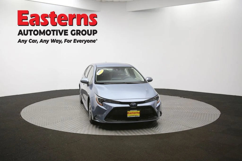 Used 2020 Gray Toyota LE image 50