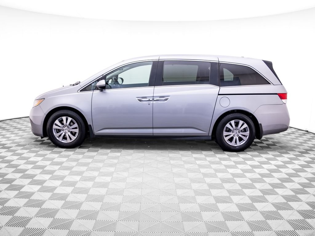 Certified Used 2016 Lunar Silver Metallic Honda EX-L image 2