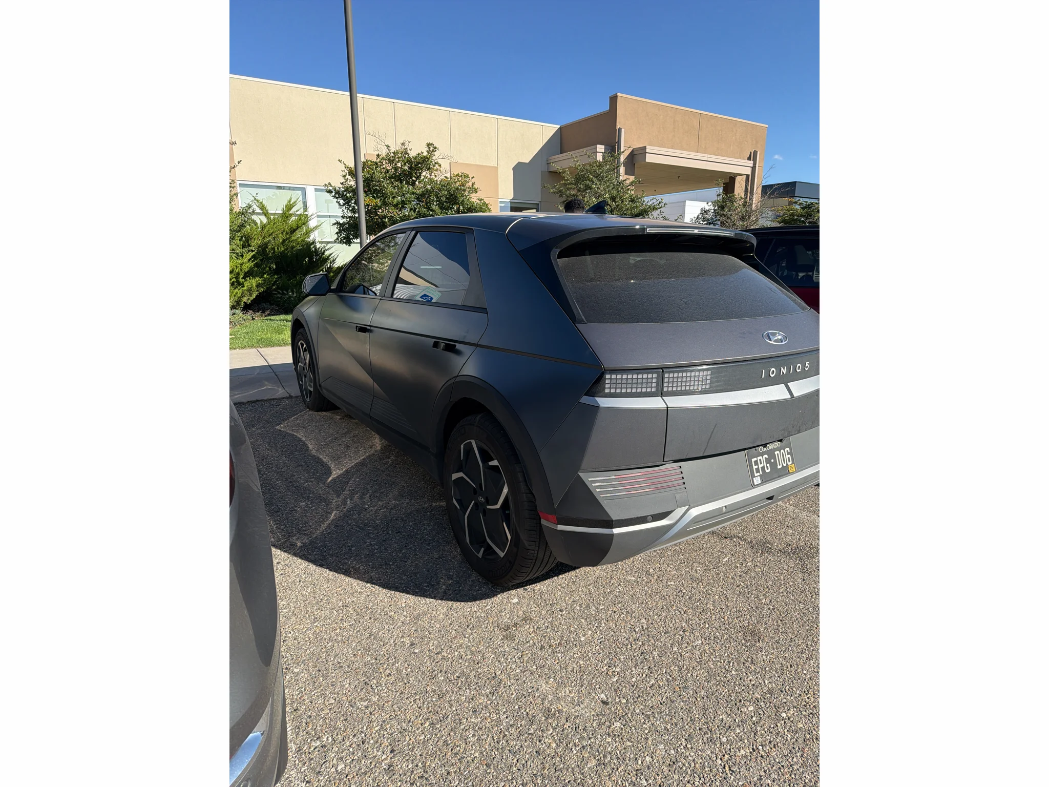 Used 2024 Gray Hyundai SEL image 3