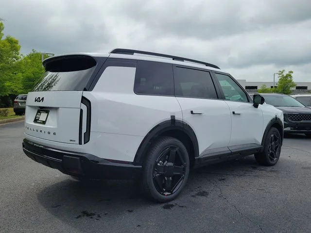 New 2027 Glacial White Pearl Kia X-LINE SX image 4