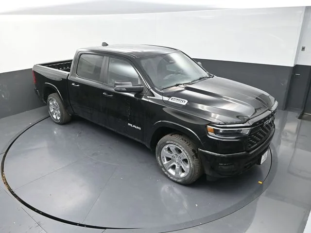 New 2026 Diamond Black Crystal Pearl-Coat Exterior Paint RAM Big Horn/Lone Star image 12