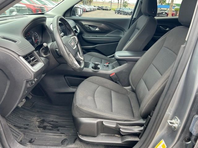 Used 2024 Sterling Metallic GMC SLE image 11
