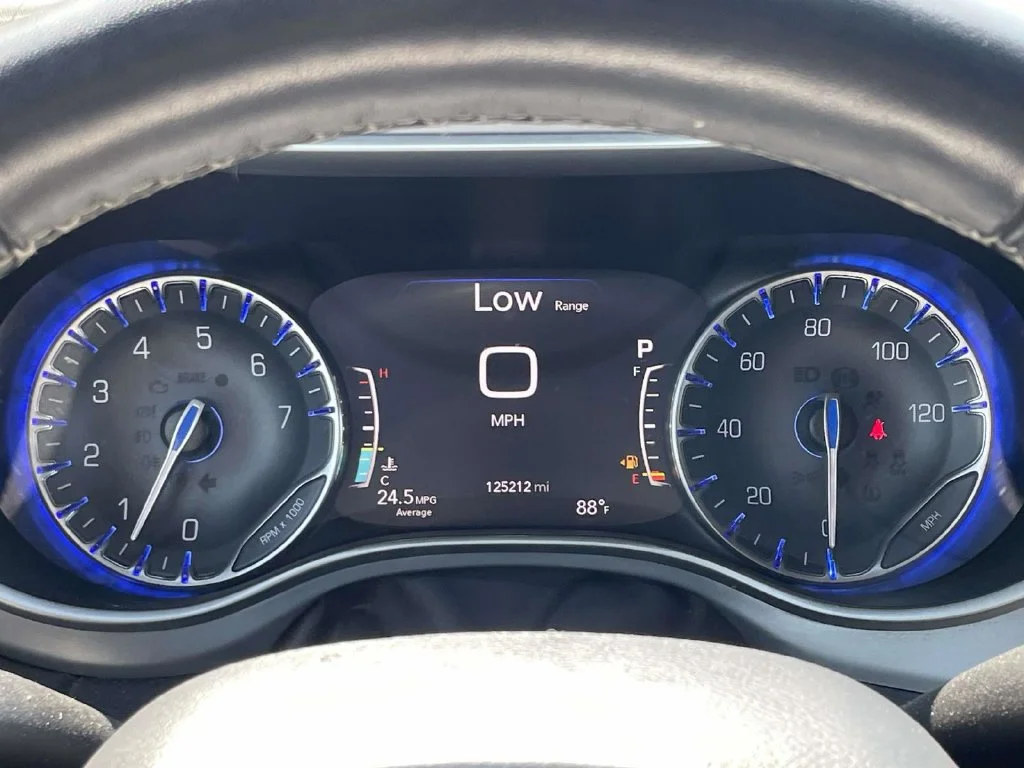 Used 2020 White Chrysler Touring L Plus image 23