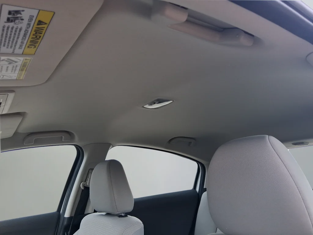 Used 2022 White Honda LX image 19