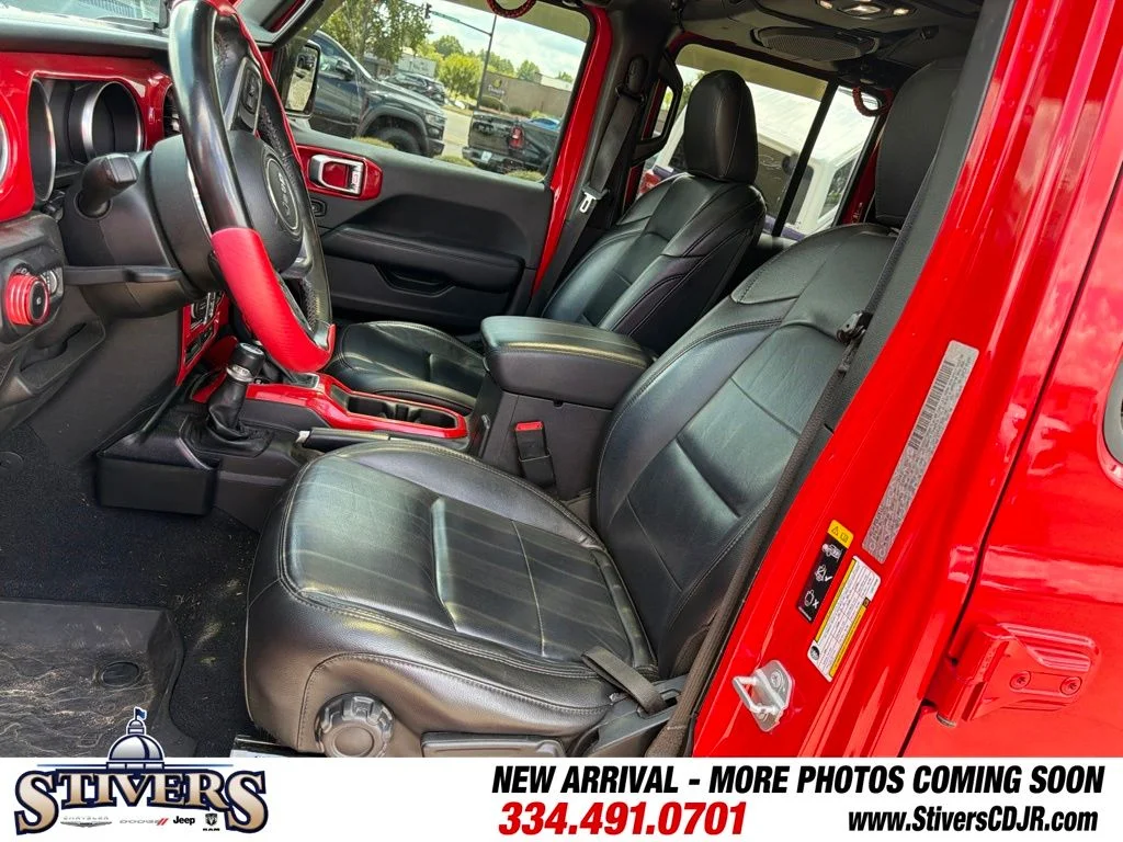 Used 2020 Red Jeep Unlimited Sahara Altitude image 17