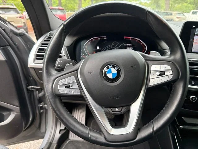 Used 2024 Gray BMW xDrive30i image 13
