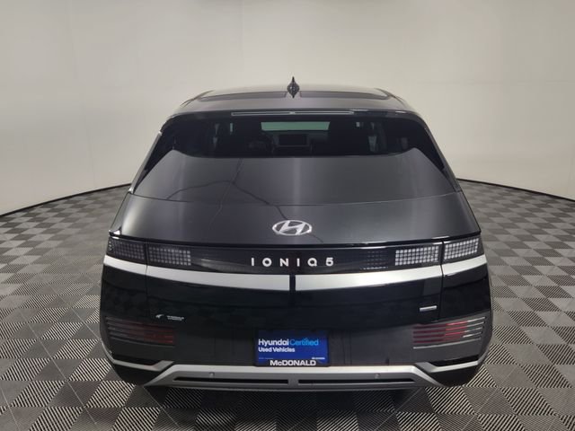 Certified Used 2024 Black Hyundai SEL image 4