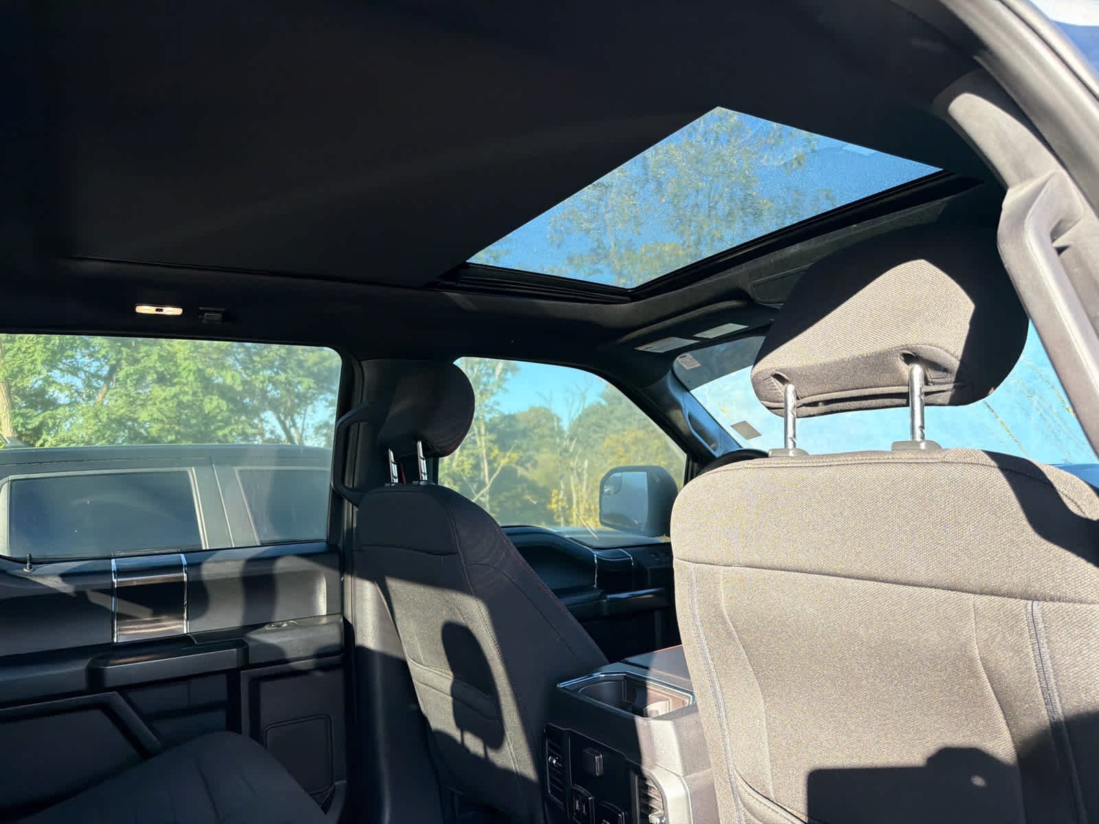 Used 2019 Abyss Gray Metallic Ford XLT image 8