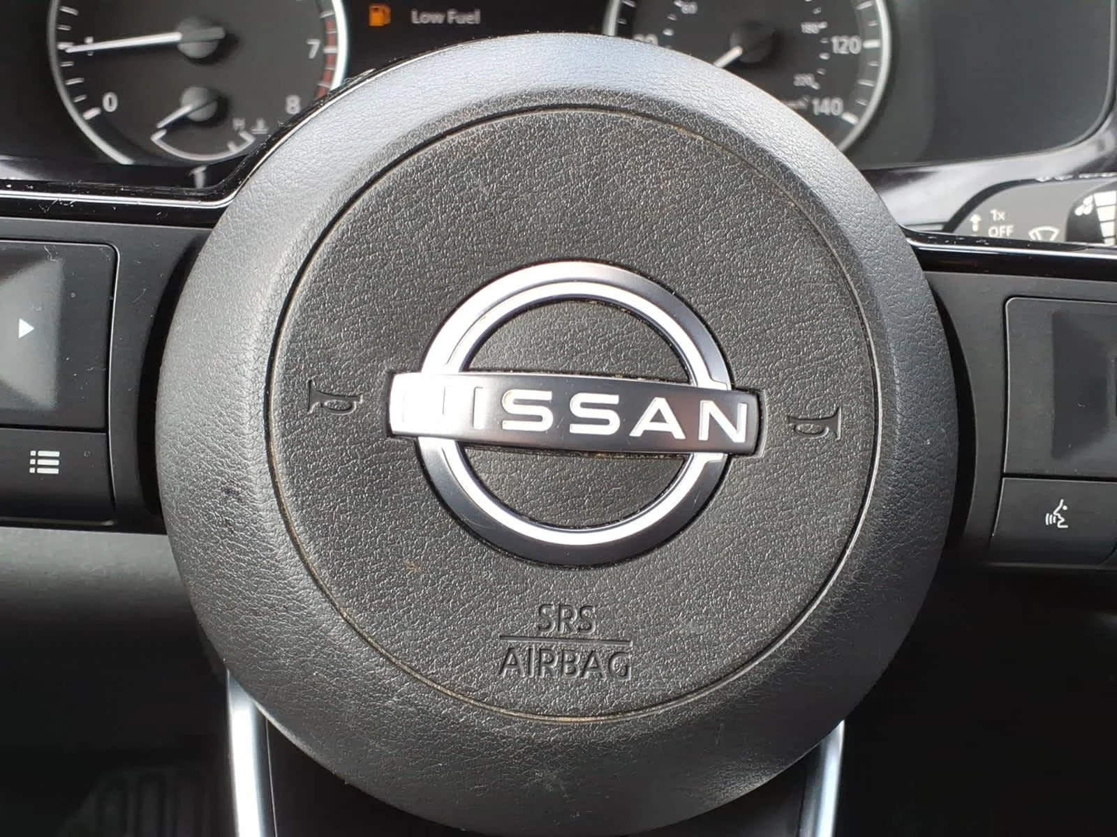 Certified Used 2023 Solid Gray/Super Black Nissan SL image 23