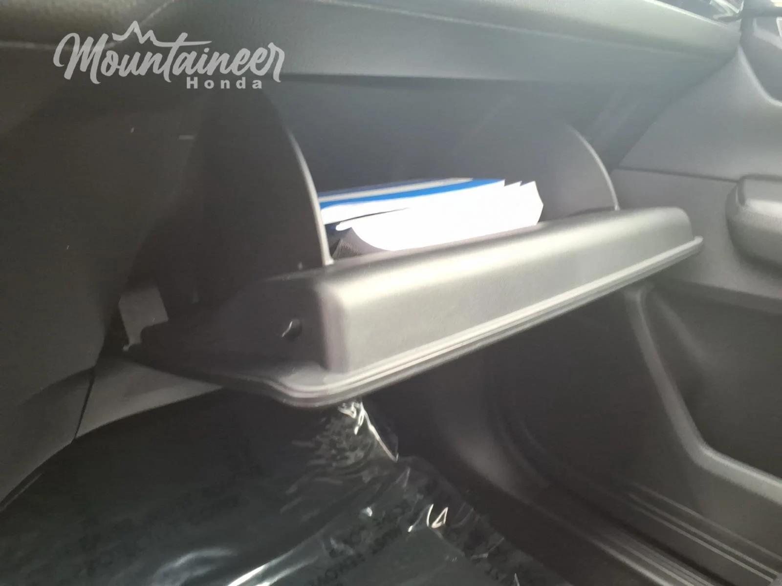 Used 2024 Platinum White Pearl Honda  image 41