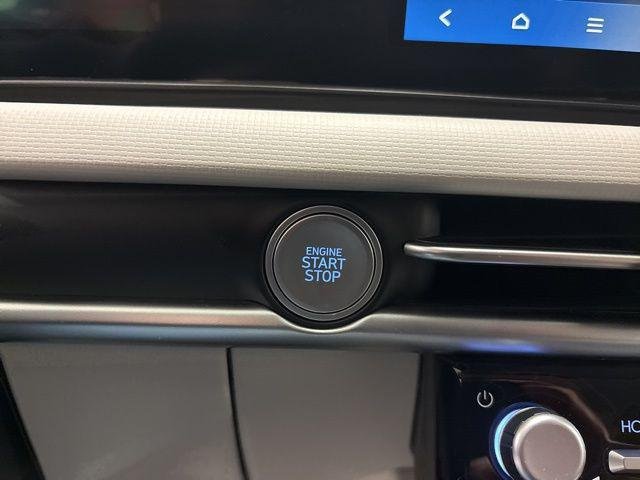 New 2026 Gray Hyundai SEL AWD image 17