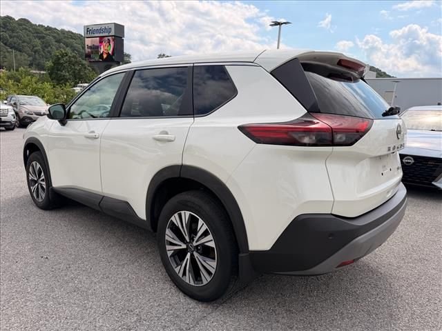 Used 2023 White Nissan SV image 5